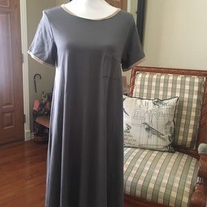 LulaRoe Carly Dress size small